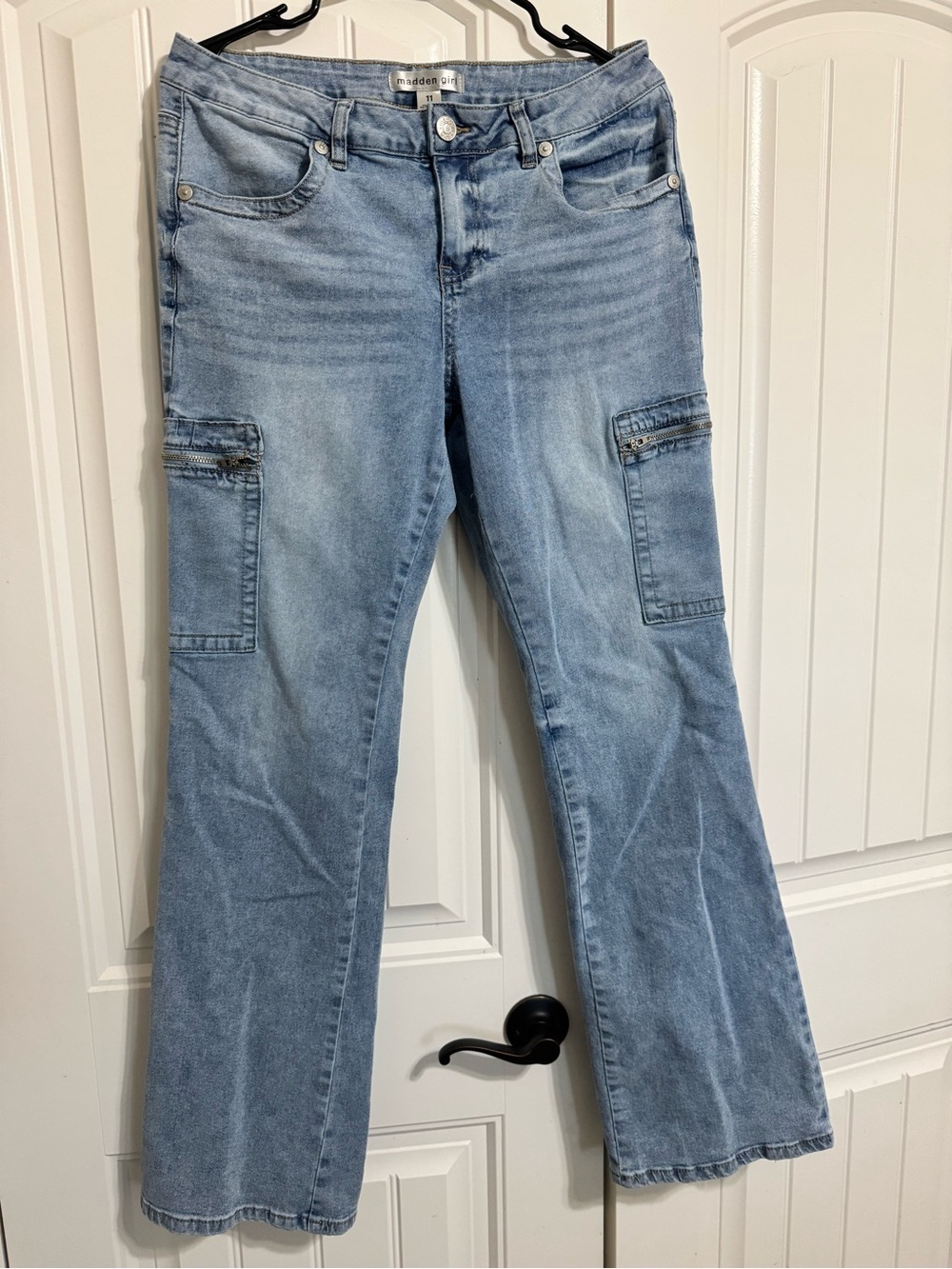 Madden Girl Light Blue Wide-Leg Cargo Jeans